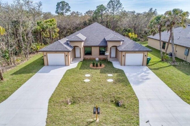 Photo - 17113 Thompson Ave