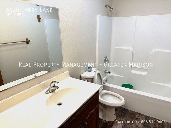 Photo - 5530 Larry Ln