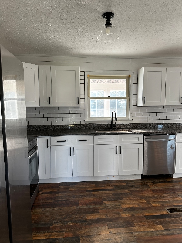 Photo - 467 Russell Ridge Rd