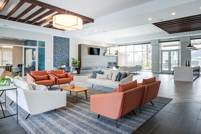 Photo - North Hills at Town Center