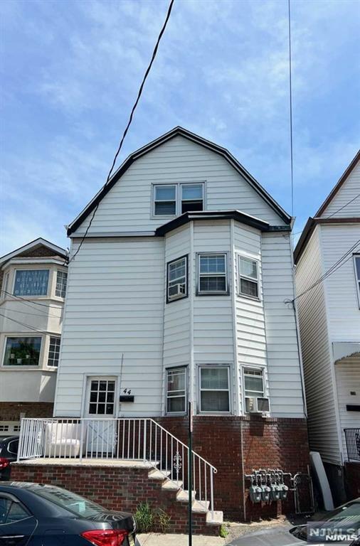 Building Photo - 44 Washington St Unit 2F-2F Rental