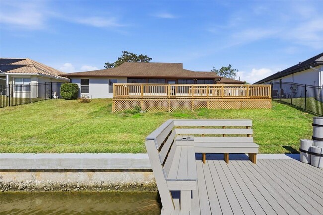 Photo - 10 Flametree Ct