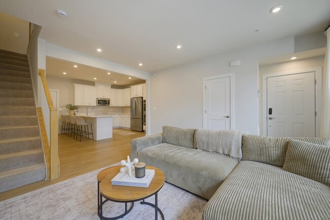 Photo - 203 Park Central Ter
