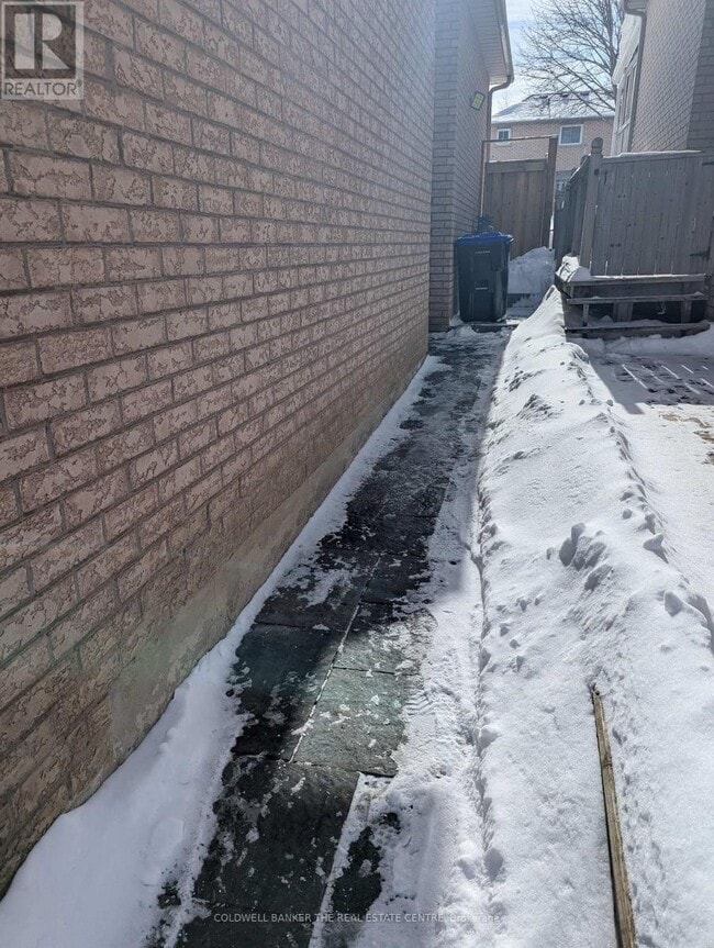 Photo - 89 Depeuter Crescent