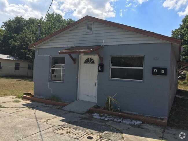 Building Photo - 131 B St Rental