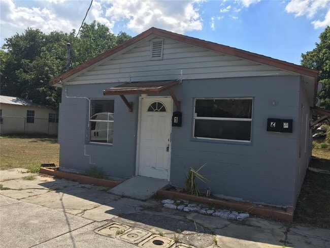 Building Photo - 131 B St Rental