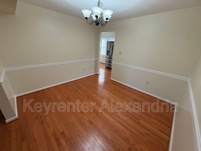 Photo - 8239 Dr Craik Ct