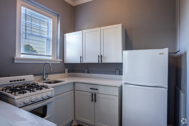 1BR, 1BA