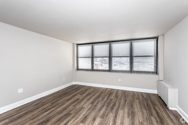 Studio - 340 SF