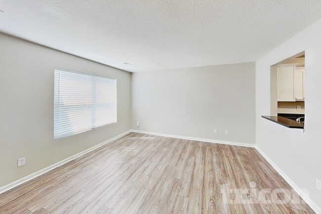 Photo - 1613 Brookgreen Ave