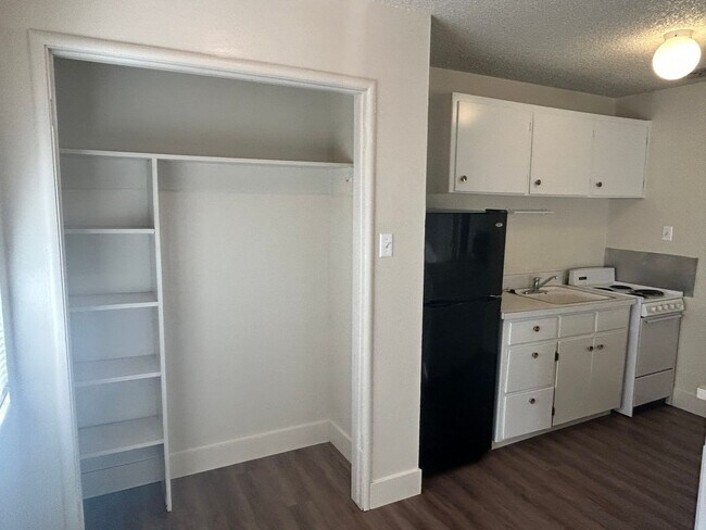 Photo - 618 Rancheria Dr Unit D