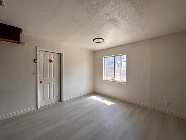 Photo - 2146 Cantaria Ave
