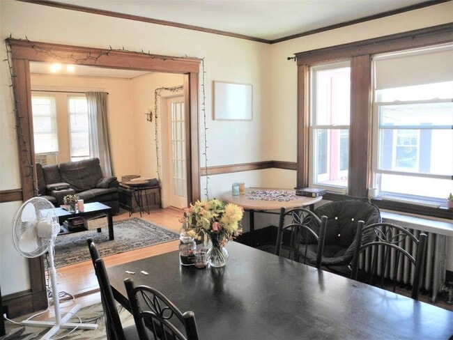 8 Mapleton St Unit 2