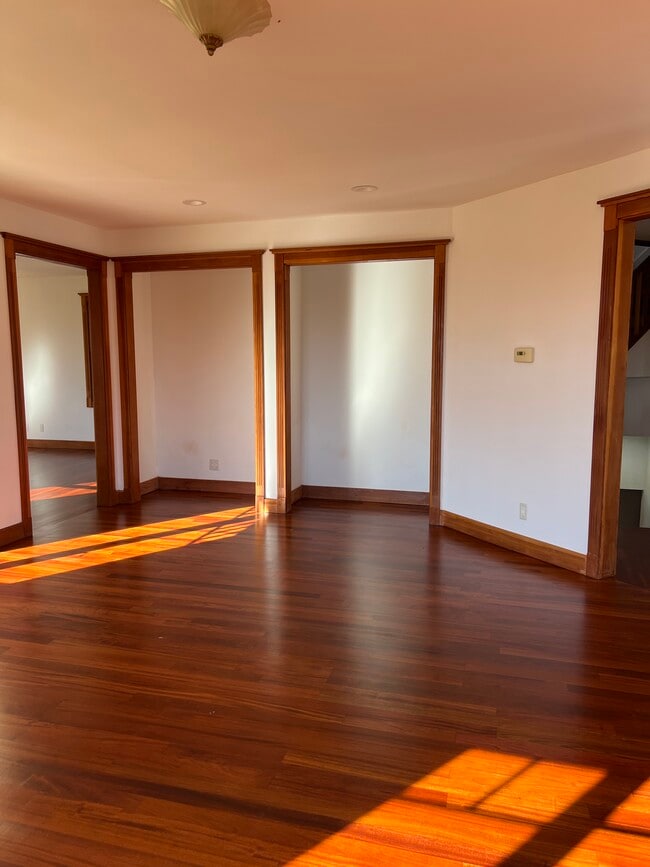 Photo - 5825 Saint Paul Ct