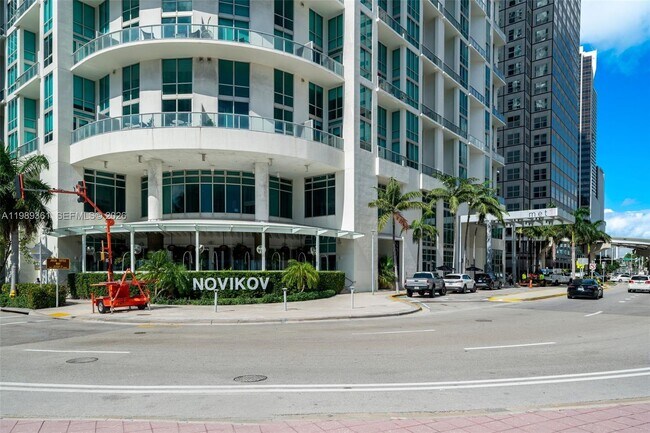 Photo - 300 S Biscayne Blvd Unit L-410