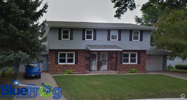 Building Photo - 310-312 Westbrook Dr Rental