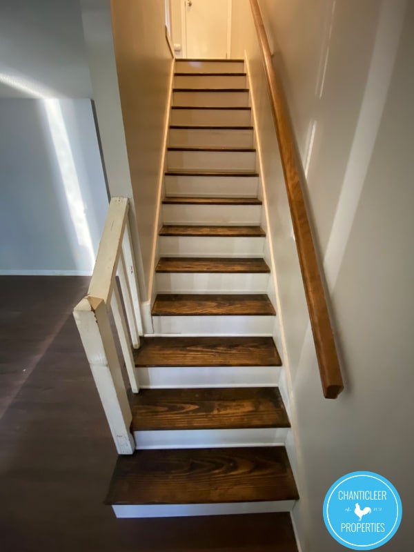 Photo - 2146 Charles St