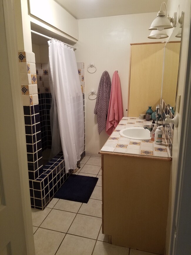Photo - 1048 E Edison St