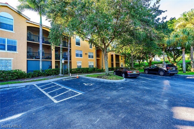 8735 River Homes Lane Unidad 6104
