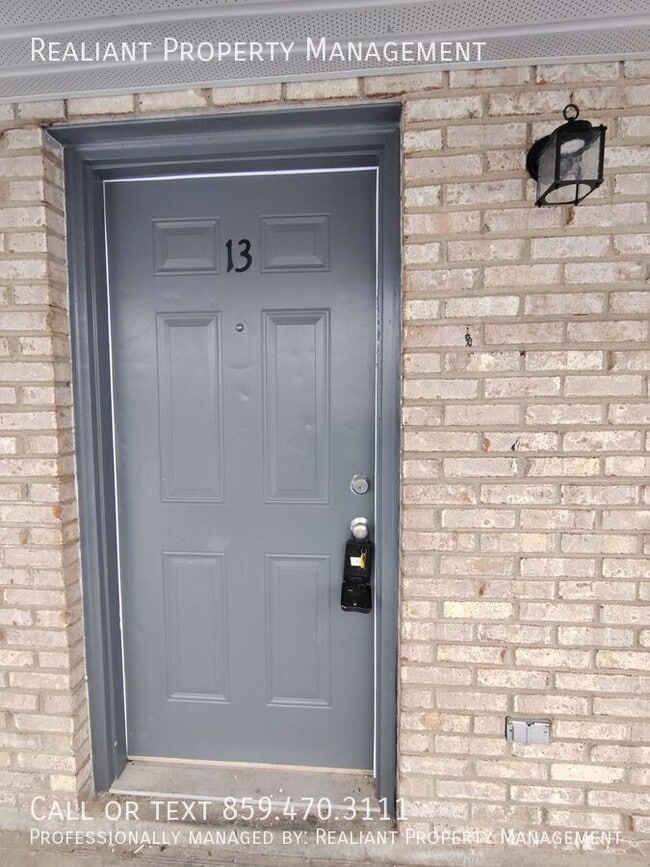 Photo - 31 Hurley St Unit 13