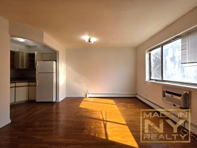 1 bedroom in FLUSHING NY 11354 - 1 bedroom in FLUSHING NY 11354 Unidad 4R Rental