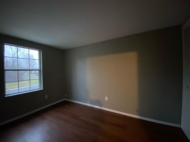 635 Southbriar Rd