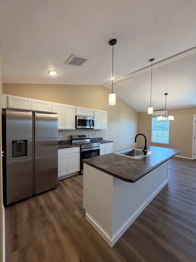 Photo - BRAND-NEW 4BR/2BA Duplex/Patio home with Garage - Available Now near Hollister, Schools
