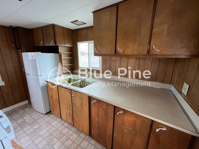 Photo - 925 Wilson Ave Casa