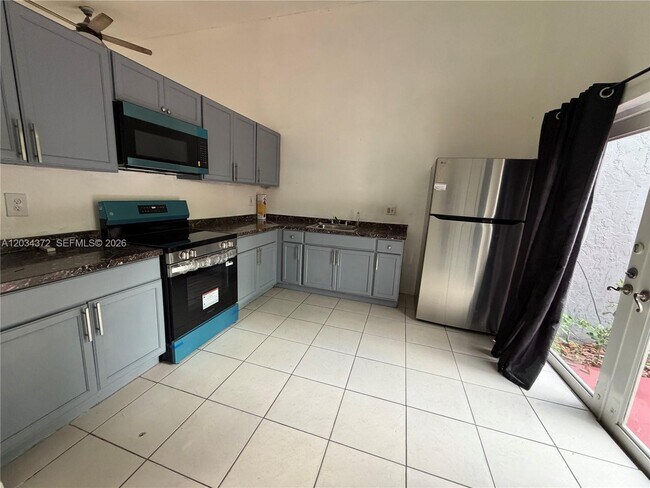 Photo - 4634 NW 185th St