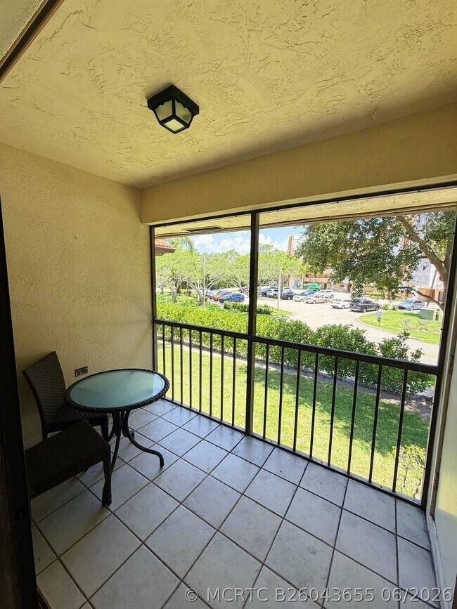 Photo - 351 Club Cir Unit 208