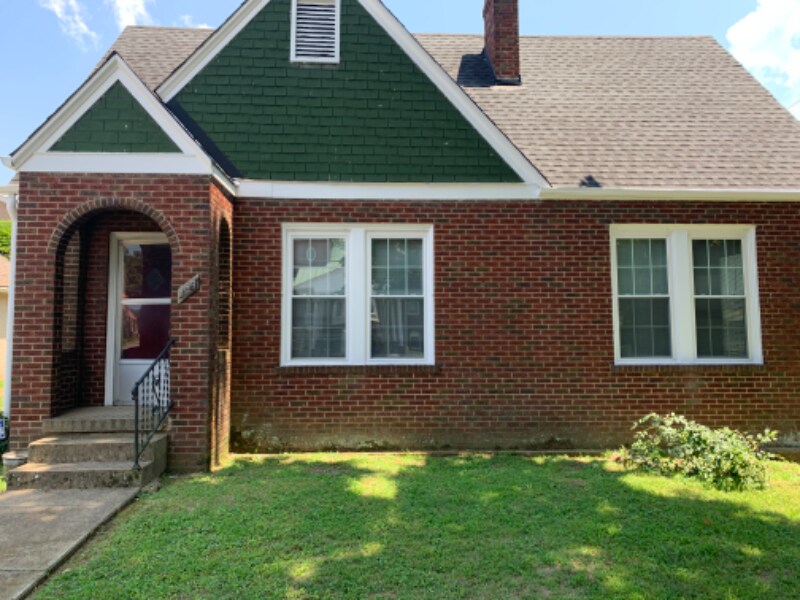 Photo - 109 S 3rd St