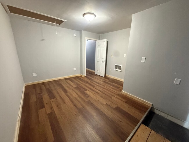 Photo - 115 N Washington St