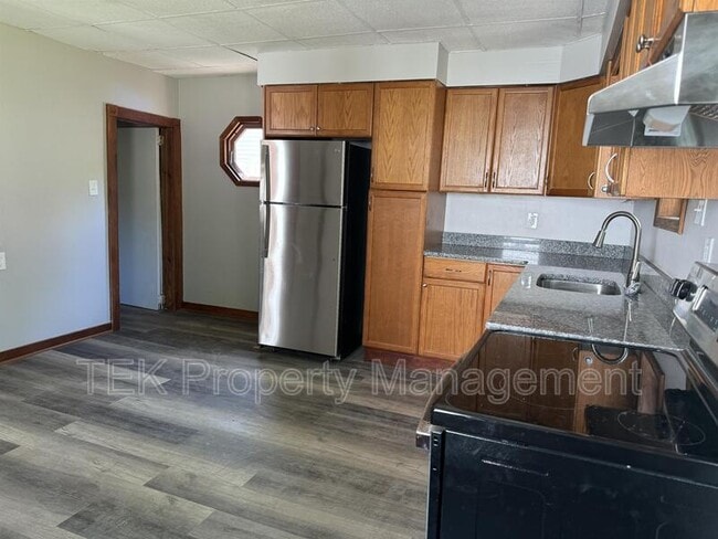 Photo - 126 Parsells Ave