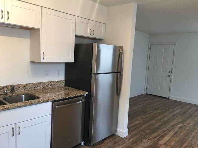 Photo - 1411 29th St Unidad C