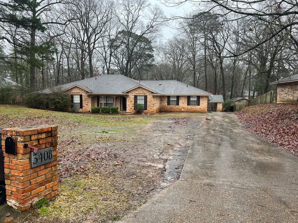 Located In Haughton! DOGWOOD! - Located In Haughton! DOGWOOD! Casa