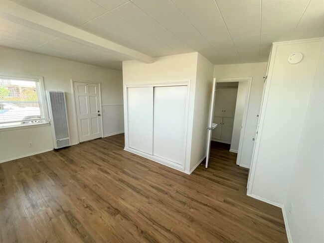 Photo - pierpont Unit 2457