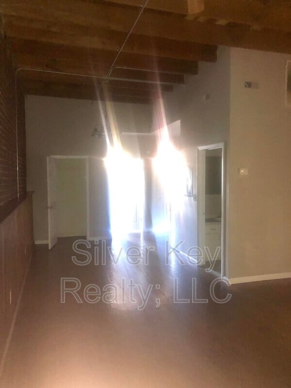 Photo - 217 E Washington Ave