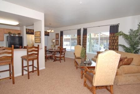 Villa Siena Apartments