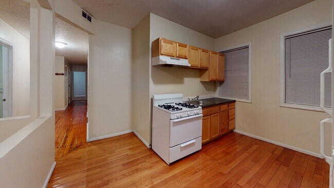 Photo - 17 Langdon St Unit 1