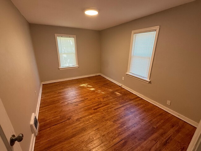 Photo - 7129 Dawson Pl