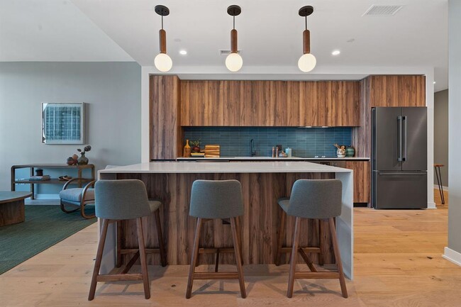 Photo - 84 East Ave Unit 1710