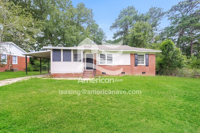 Building Photo - 4016 Singer Dr