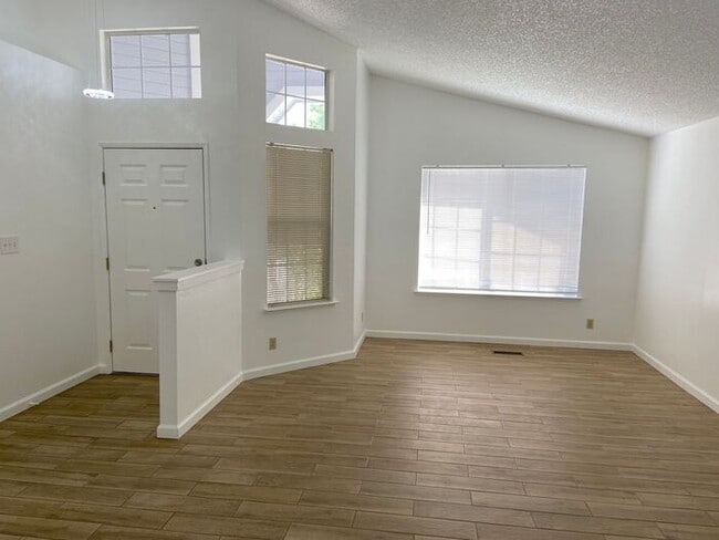 Photo - Coming Up Roses - NW Reno 4 Bedroom/3 Car Garage Single Story House