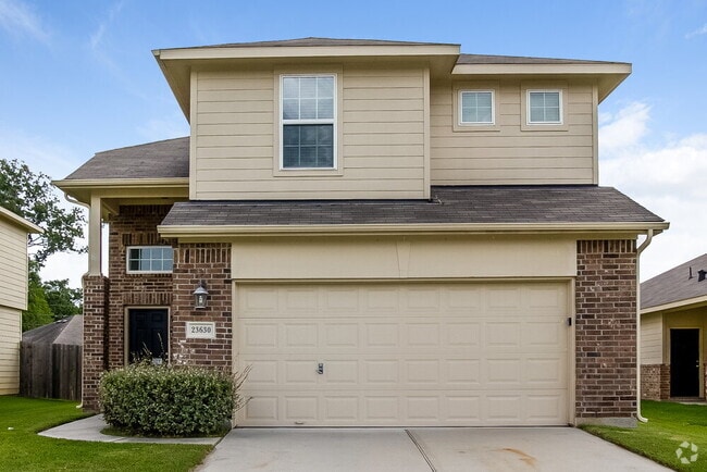 Building Photo - 23630 Maple View Dr Rental