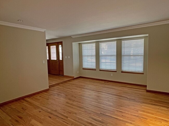 Photo - Spacious 5 bedroom, 2-story in Briargate