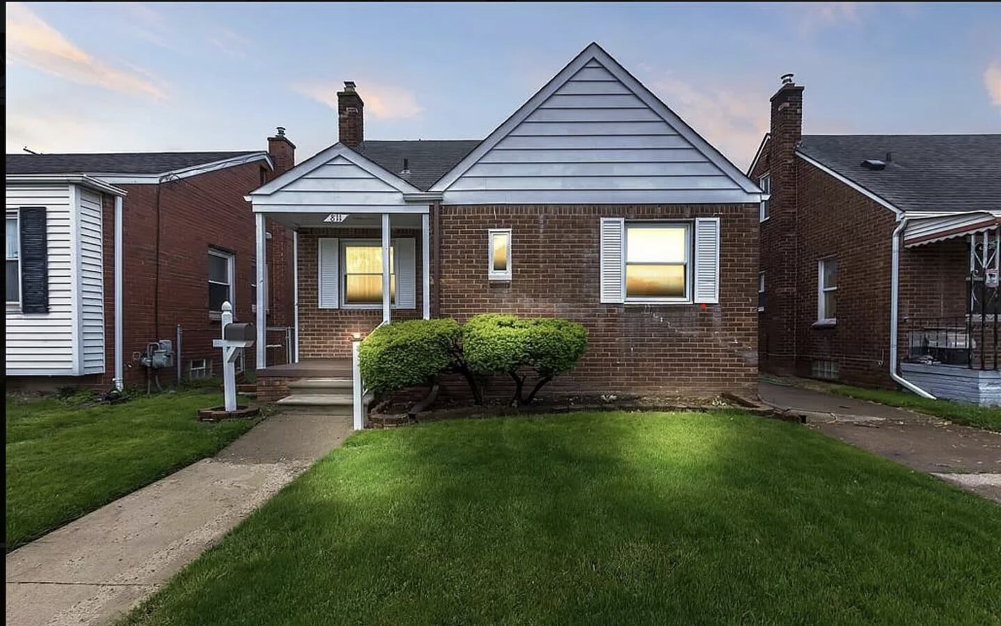 Photo - 811 White Ave