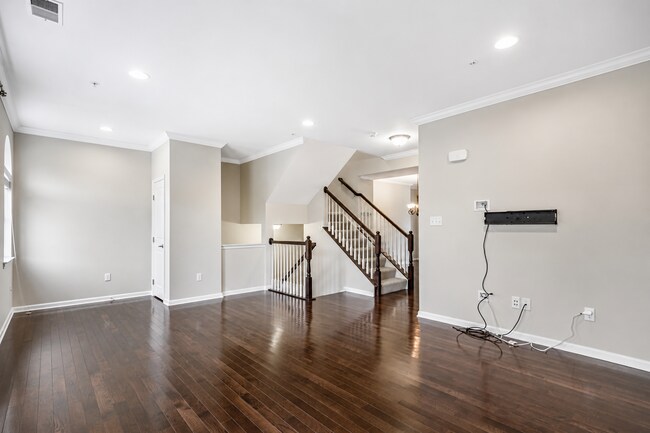 Photo - 248 Broadstone Dr