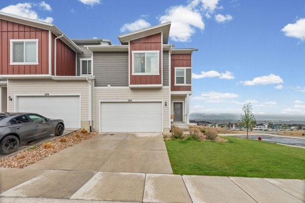 Photo - 1974 Red Yearling Dr