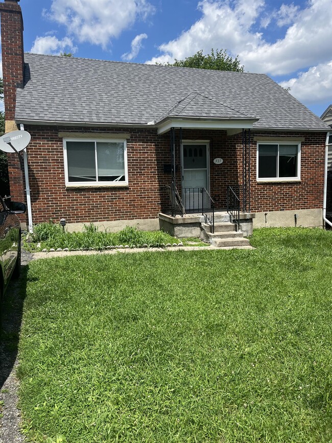 Building Photo - 327 Wampler Ave Rental