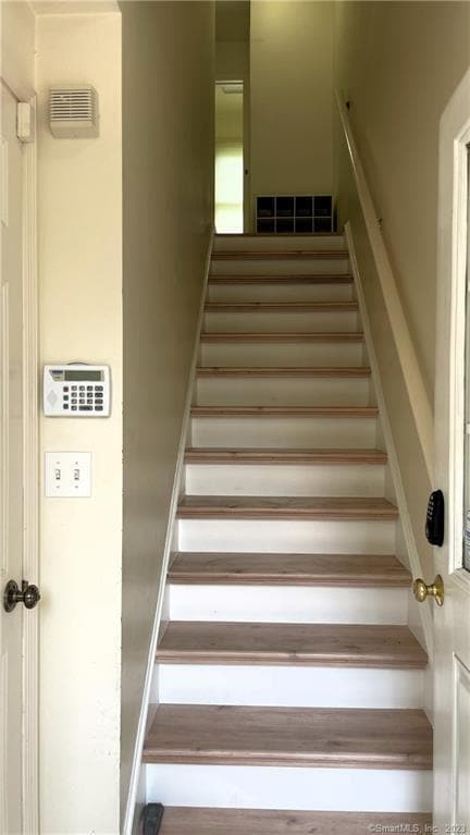 Photo - 35 Maple Tree Ave Unit APT 6